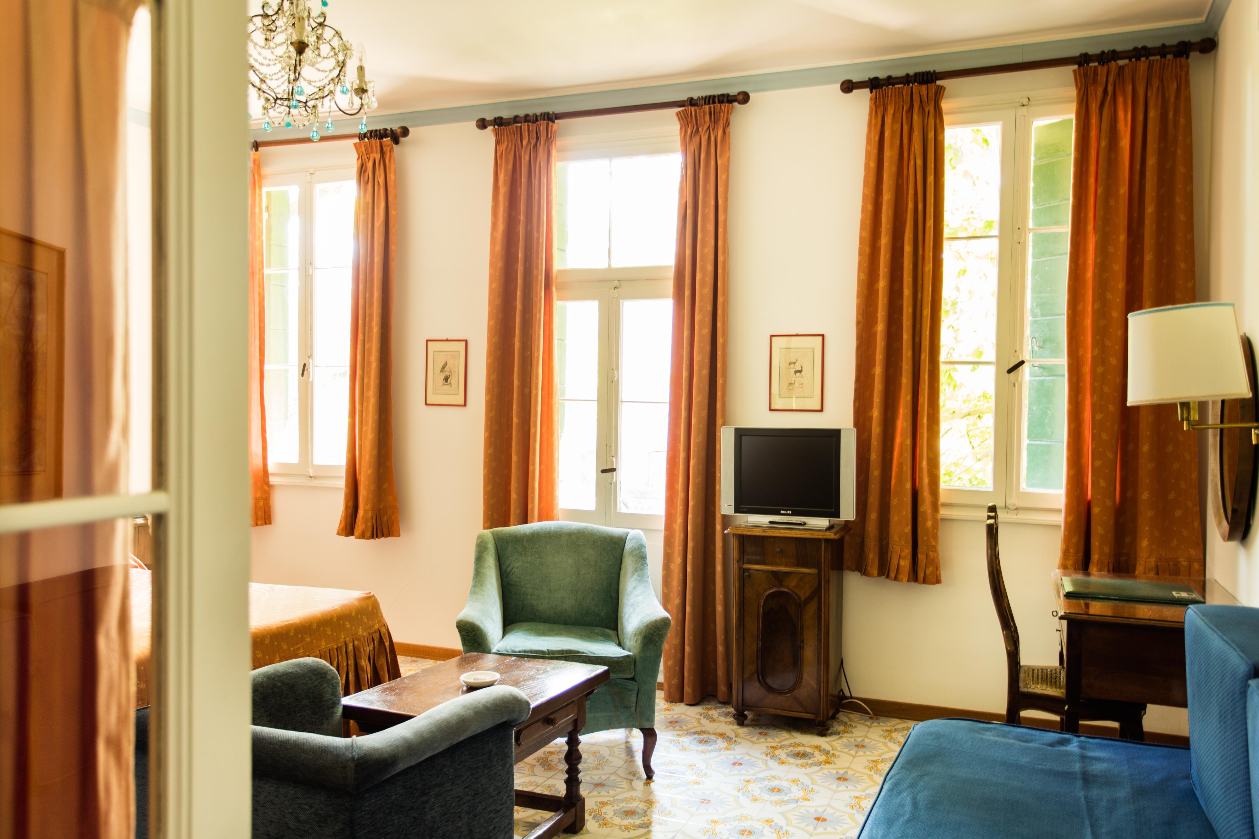 Residenza D'epoca Quattro Fontane Hotel 4*