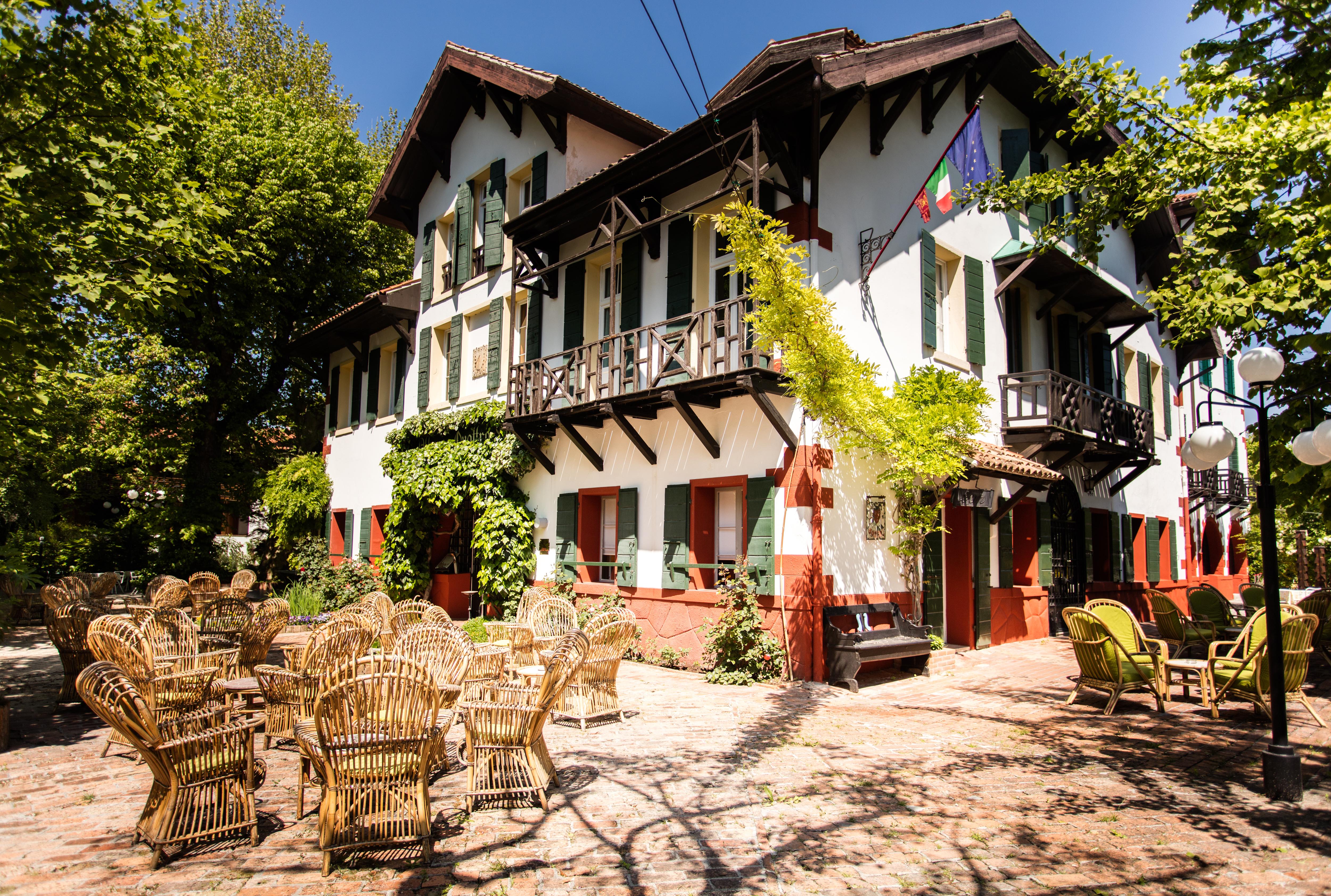 Residenza D'epoca Quattro Fontane Hotel 4*
